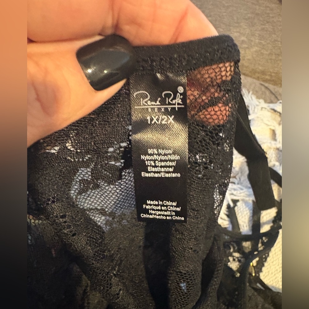 RENE’ ROFE’ Lace Lingerie with Sexy garters attached. Perfect condition NWOT - Picture 4 of 5